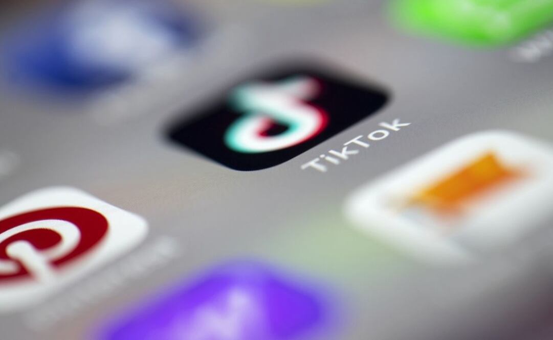 La aplicación de video de formato chino TikTok dijo el martes que se retiraba de Hong Kong, la última compañía de tecnología en revisar su participación en el territorio luego de una ley de seguridad nacional promulgada por Beijing