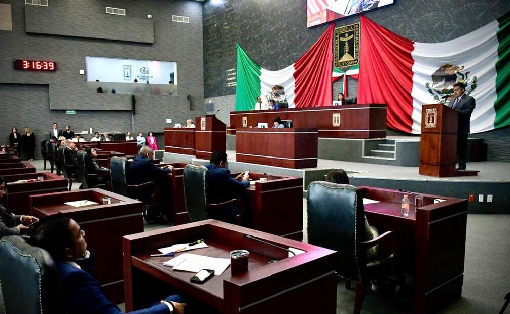 Destacan aseguramiento de decenas de armas de fuego de uso exclusivo de las fuerzas armadas en Morelos (18/09/2025). Foto: Especial
