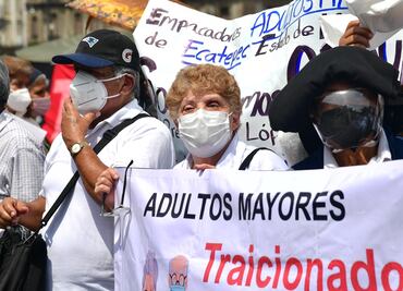 Walmart es de los que más vende, los voy a llamar para que ayuden a adultos mayores: AMLO