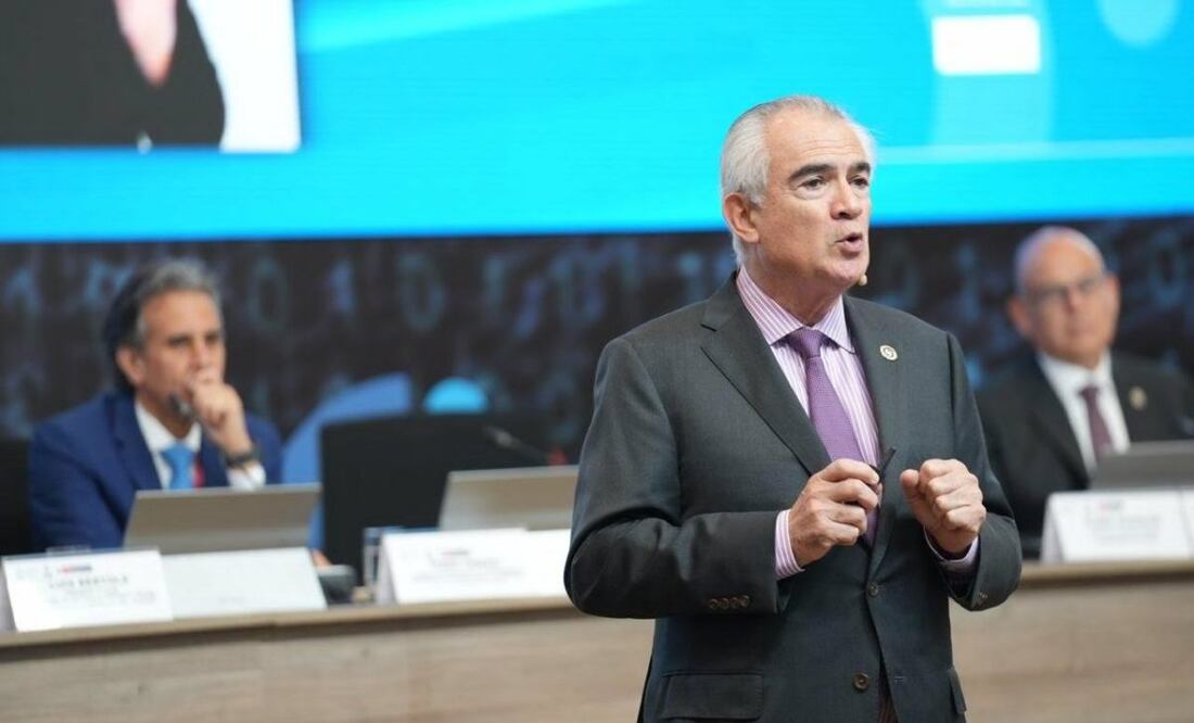 José Manuel Salazar-Xirinachs, Secretario Ejecutivo de la Comisión Económica para América Latina y el Caribe (CEPAL) agregó que el mundo está "buscando soluciones a temas inéditos y a grandes cambios" y que "este no es un documento más, esfuerzo de reimaginación" sobre el desarrollo. Foto: X @cepal_onu