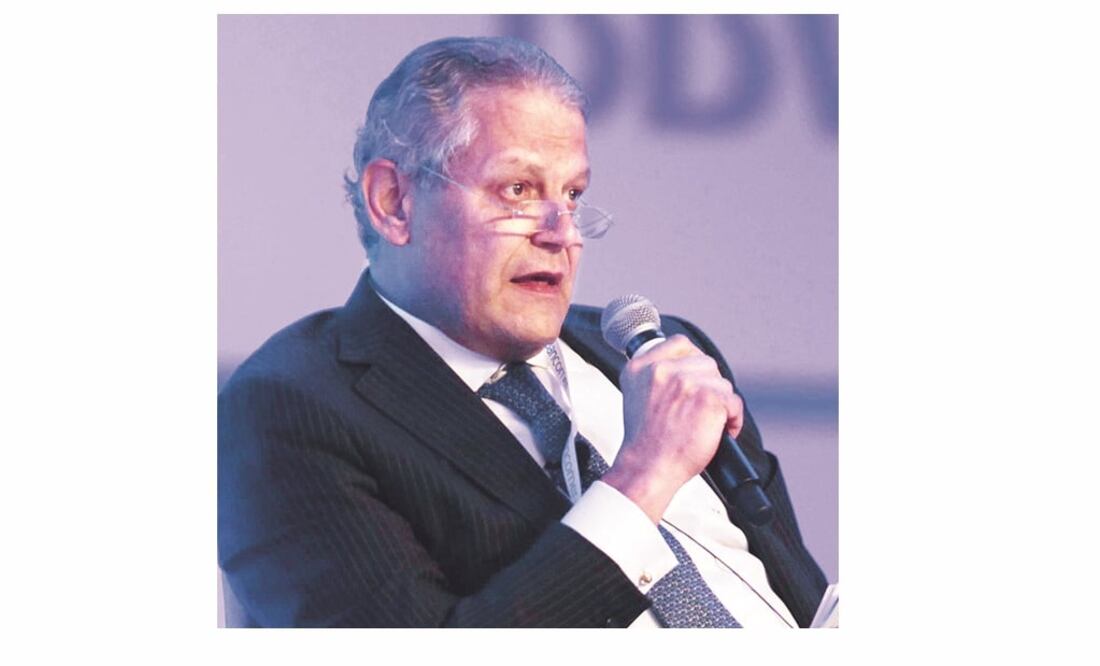 Banxico es una institución, no una persona: Robles Miaja