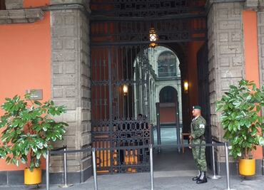 Un paseo por los pasillos de Palacio Nacional