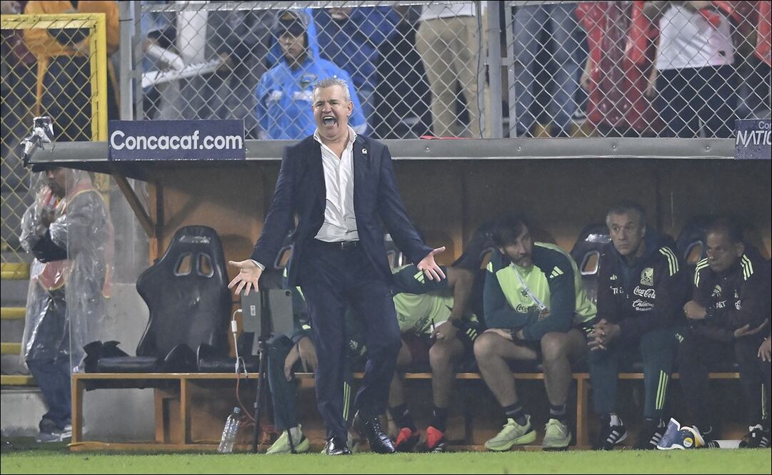 Javier Aguirre durante el Honduras vs México en el Morazán - Foto: Imago7