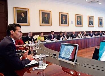 Pide EPN a su gabinete uso eficaz de recursos