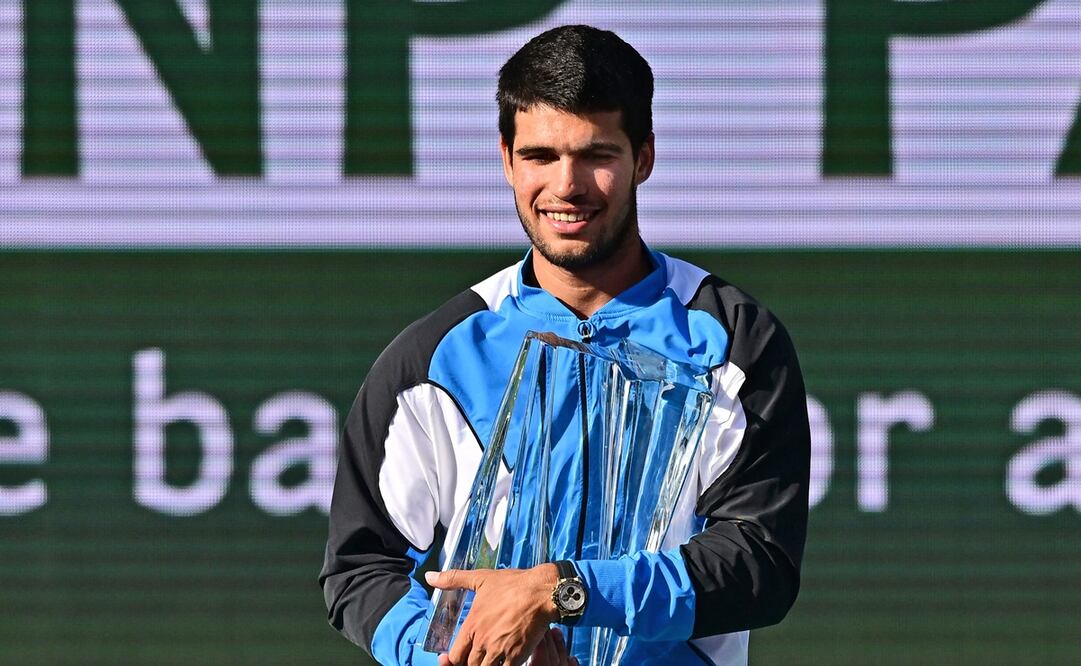 Carlos Alcaraz vuelve a conquistar Indian Wells, venció a Daniil Medvedev FOTO: AFP