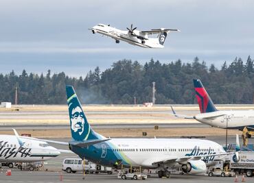 Aerolíneas de EU esperan normalizar vuelos tras fin del cierre de gobierno y antes de Acción de Gracias