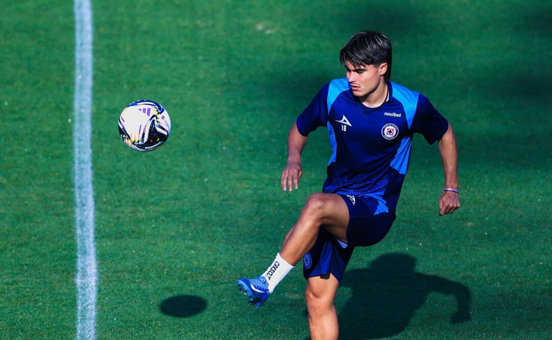 Luka Romero debe tener más protagonismo en el equipo celeste. Foto: Club Cruz Azul