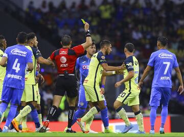 América y Cruz Azul empatan sin goles en el Estadio Azteca