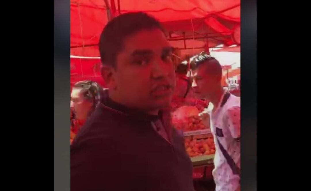 Xóchitl Gálvez identificó a este hombre como su agresor en el tianguis de la colonia El Tenayo. (Foto: Twitter @XochitlGalvez)