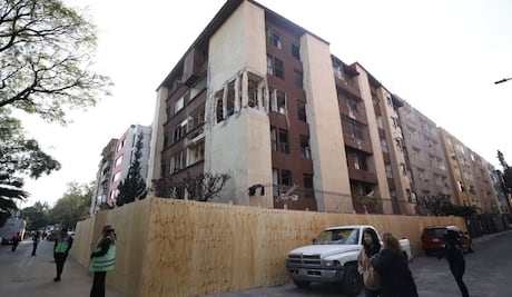 Rehabilitación por explosión en edificio en Paseos de Taxqueña; trabajos durarán hasta un año, informa titular de Protección Civil