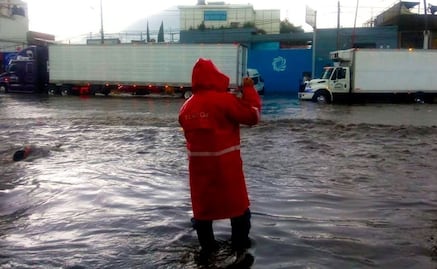 Lluvias en Ecatepec dejan anegaciones, caída de árboles y deslaves 
