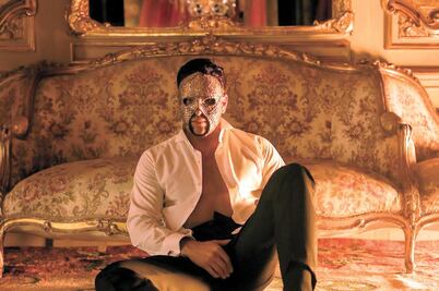 Mario Casas obedece a su instinto rebelde