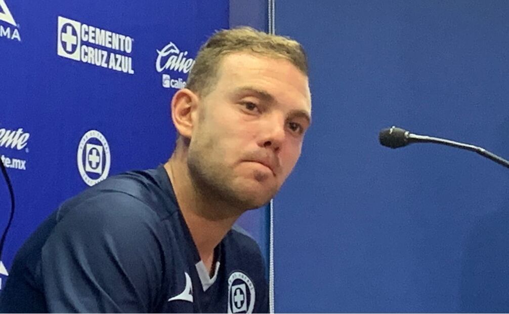 Carlos Rotondi en conferencia de prensa - Foto: Edgar Enríquez