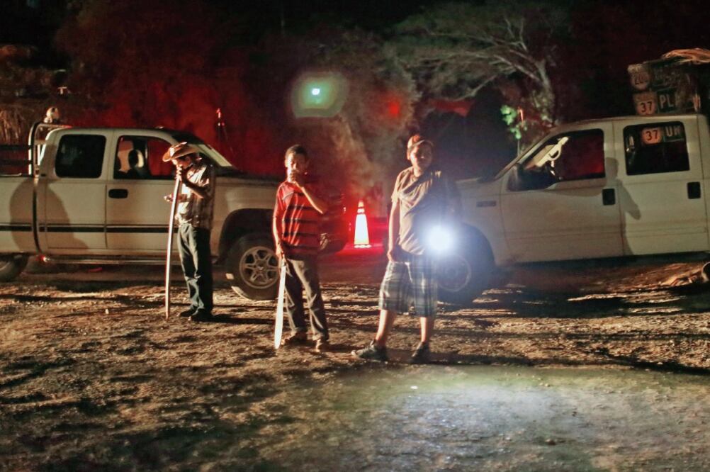 Ante la falta de resultados por parte de las autoridades, los grupos de autodefensas se levantaron en armas en 35 municipios para enfrentar a los cárteles del crimen organizado (ARCHIVO EL UNIVERSAL)