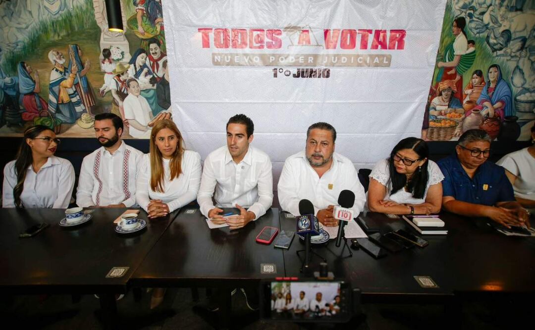 Legisladores y legisladoras morenistas durante evento para convocar a los ciudadanos a votar en la elección judicial de Quintana Roo (27/05/2025). Foto: Especial