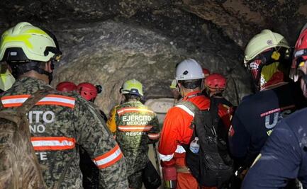 Avanza rescate de segundo trabajador localizado con vida en mina Santa Fe; realizan bombeo de agua para movilizarlo