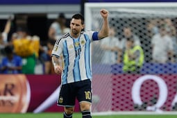 Messi bate el récord histórico de goles en Mundiales pese a fallar un penal ante Austria