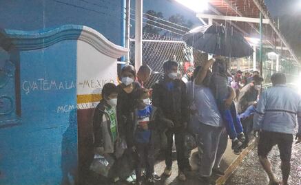 Abandonados por INM, migrantes enfrentan deudas en Chiapas