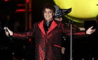 Concierto de Juan Gabriel en el Zócalo 2025: horario, calles cerradas y todo lo que debes saber. Foto: AP/Matt Sayles, archivo
