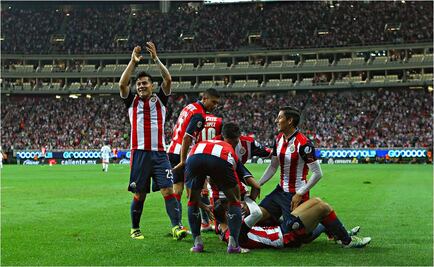 Liga Mx. Las Chivas vencen 2-0 a los Jaguares 