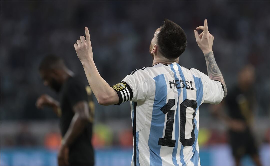 Lionel Messi llegó a 102 anotaciones con la camiseta de La Albiceleste / FOTO: EFE