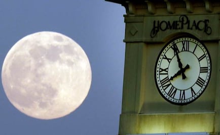 Cambio de horario causa ansiedad en adultos mayores