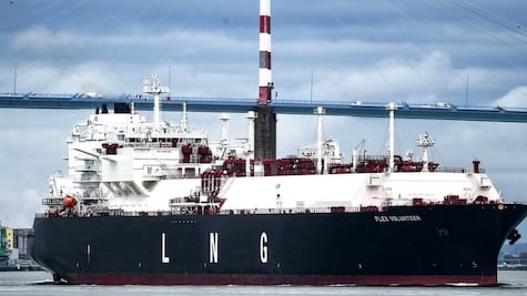 Barcos llenos de gas esperan frente a las costas europeas