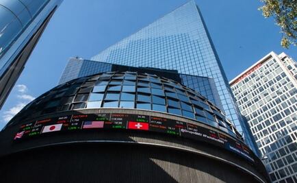 BMV gana por optimismo del TLCAN y el peso se deprecia