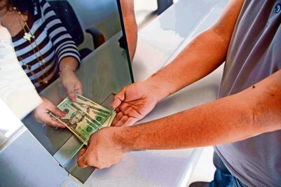 Cae 16% poder de compra de remesas por el superpeso