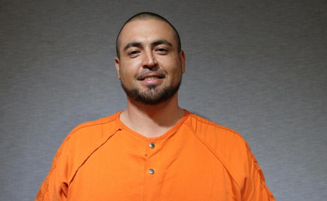 Richard Acosta, padre del menor se entregó a la policía el lunes; está acusado de homicidio punible. Foto: AP