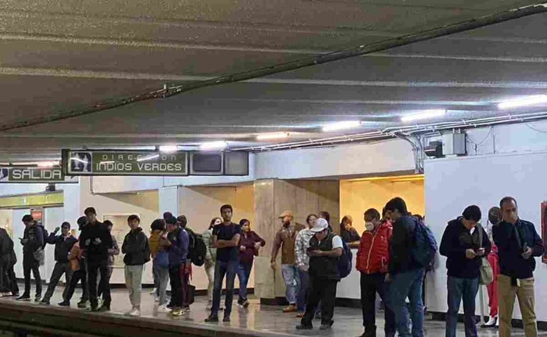 Línea 3 del Metro en CDMX provoca molestia en usuario y estos reclaman en la red X