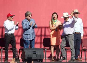 A ver si huachicoleros pueden batear una bola recta: López Obrador