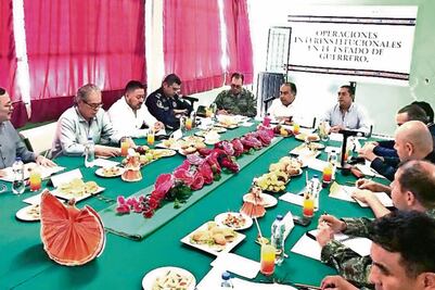 Laboran con normalidad 93% de escuelas en 3 municipios de Guerrero