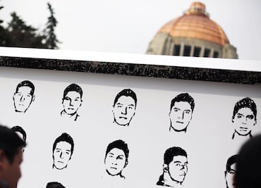 AMLO creates Ayotzinapa's Truth Commission