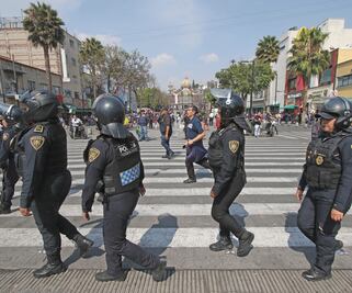 Terapia a policías de CDMX, para controlar crisis por estrés 
