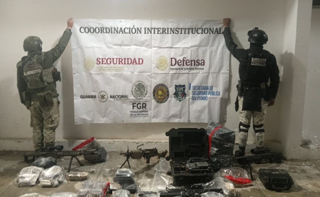 GN y Ejército aseguran armas largas. Foto: Especial