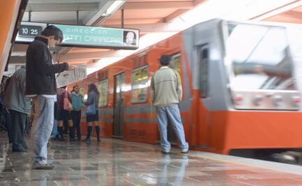 Persona desciende a vías de Línea 4 del Metro; suspenden servicio para realizar rescate