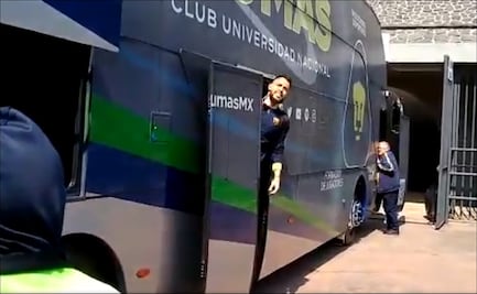 Aficionada insulta a Saldívar y él le responde