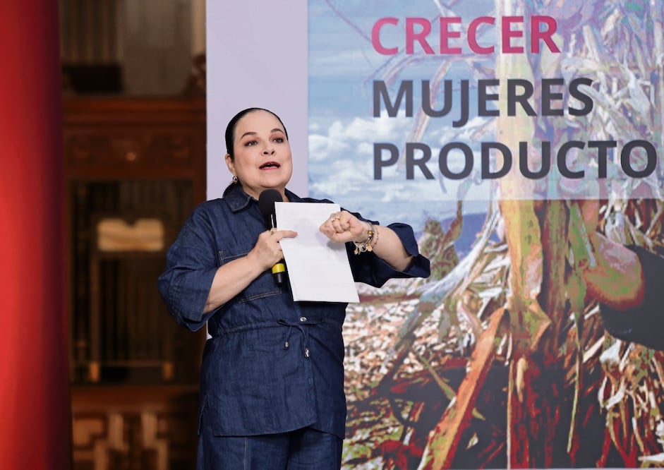 Mónica Fernández resaltó que el programa Volver a Crecer beneficiará a 59 mil 967 productores. Foto: Carlos Mejía/ EL UNIVERSAL