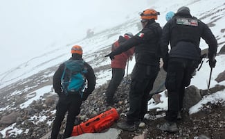 Muere alpinista al caer de 4 mil 300 metros en el Iztaccíhuatl; rescatan su cuerpo tras 20 horas de trabajos