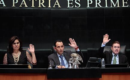 Respalda Senado peticiones de padres de normalistas