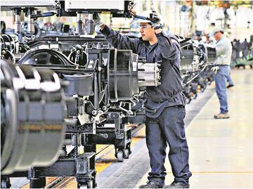 Crisis de semiconductores puede ocasionar la caída de 1% del PIB: Banco de México