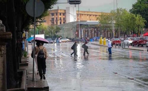 CDMX tendrá ambiente cálido y lluvias ligeras este martes; temperatura máxima será de 23 grados