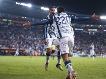 Pachuca selló su boleto a la Liguilla con triunfo sobre Necaxa; va por el América en cuartos de final