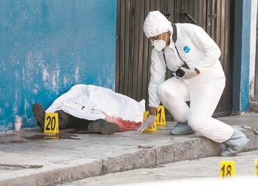 Exmilitar mata a ladrón tras intento de robo de auto