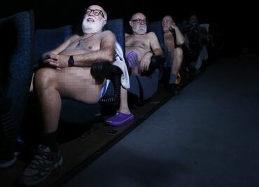 ¡Fuera ropa! Arranca en España una iniciativa de cine nudista; "la desnudez aún crea muchos tabús”