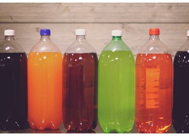 Edulcorante usado en refrescos es "posiblemente cancerígeno", advierte la OMS