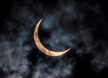 Concentración de metal en la Luna cuestiona origen del satélite natural