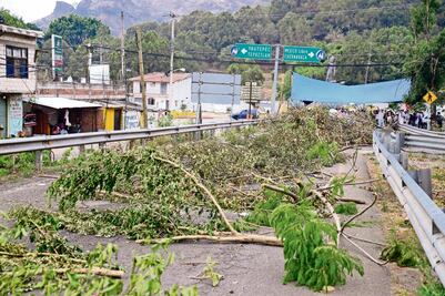 En riesgo, el acceso hacia Six Flags por bloqueos