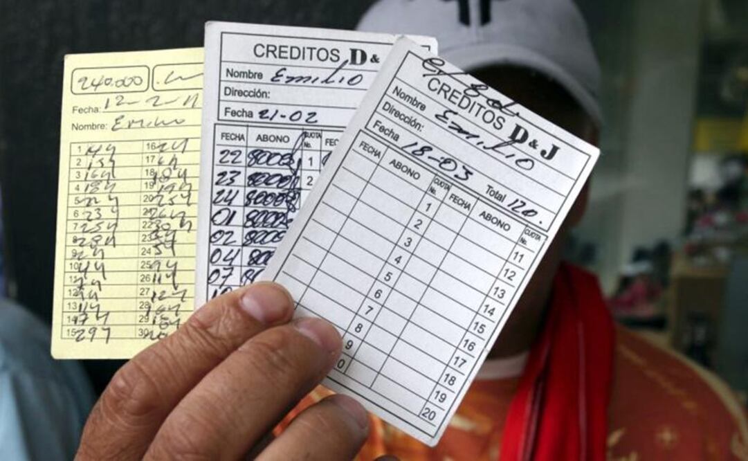 Los ‘cobradores’ se desplazan en su gran mayoría en moto y se encargan de recaudar a diario los intereses (Foto: El Tiempo / GDA / Colombia)